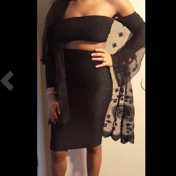 Sexy Sparkly Body Con 2pc - Picture 3 of 3